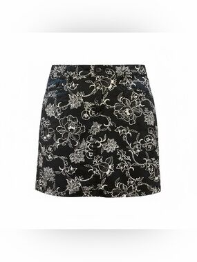Croft & Barrow Floral Skort Women’s 12 Stretch Pockets Black Resortwear Summer